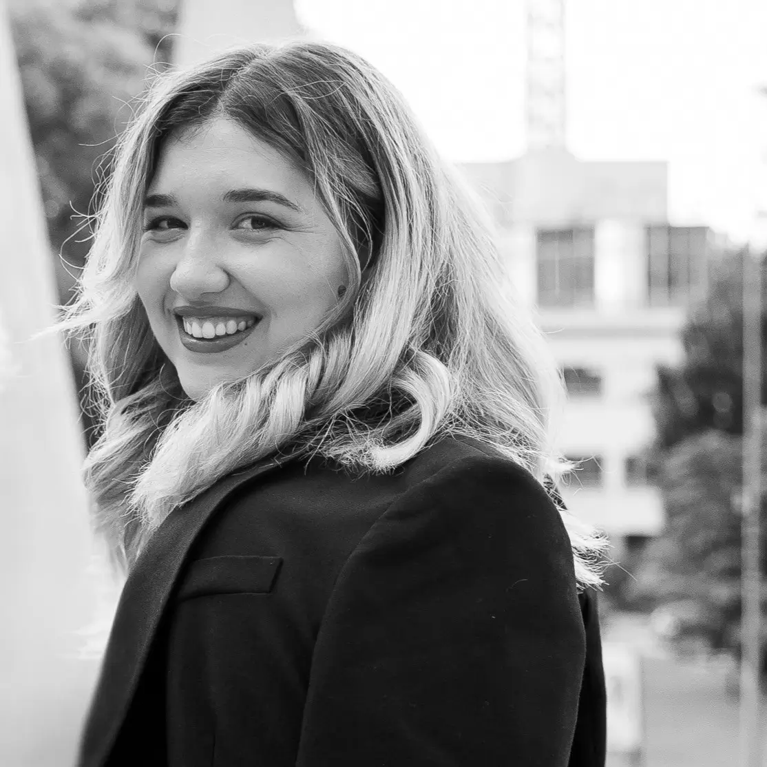 Nina Bizjak, Erlik d.o.o.